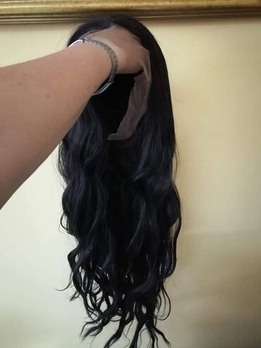 Perike i klipse: Poluprirodne perike
Za cene pitajte nisu sve iste
Od 3500 do 7500 — 13