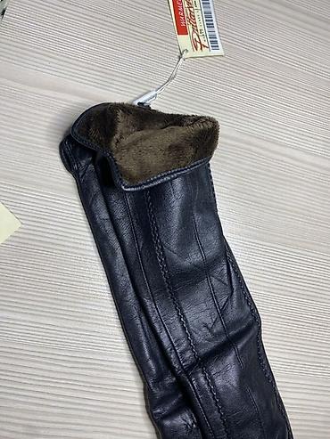 Наборы украшений: Набор женских аксессуаров Состав: - Перчатки: - Классические — 8