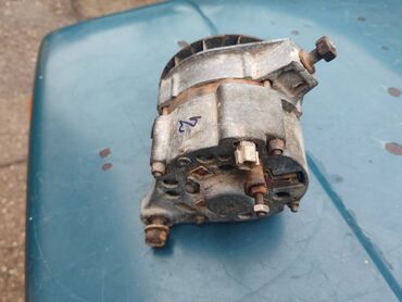 Auto delovi: Alternator Lada 2107 Riva, Lada 2121 Niva 1.6 br.2 . Polovno, ocuvano — 4
