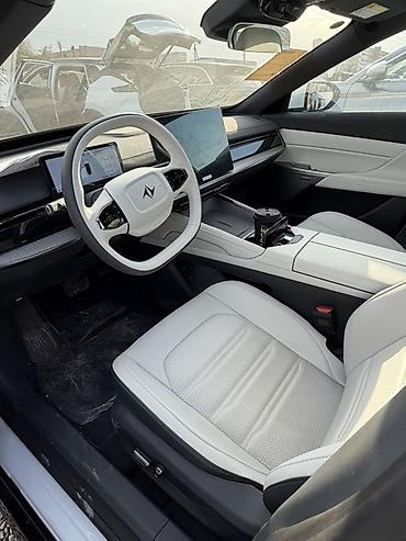 Dongfeng: Dongfeng : 2024 г., 1.5 л, Гибрид — 6
