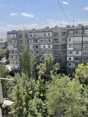 сдается 2 комнатная квартира на долгий срок: 3 бөлмө, Менчик ээси, Жарым -жартылай эмереги бар