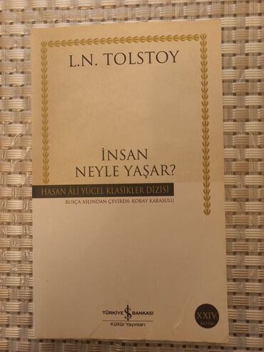 insan və cəmiyyət kitabı: Tolstoy İnsan neyle yaşar kitabı çox səliqəlidir heç bir yazısı yoxdu