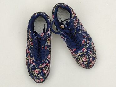 buty converse z sercem: Sneakersy damskie, rozmiar 39