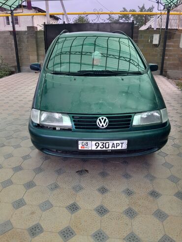 спринтер в рассрочку: Volkswagen Sharan: 1999 г., 2.8 л, Механика, Бензин, Минивэн