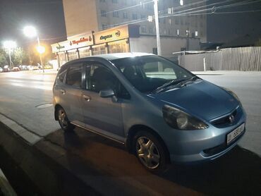 Honda: Honda Fit: 2002 г., 1.3 л, Бензин, Хэтчбэк — 16