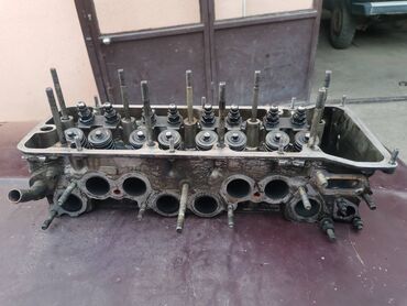 Auto delovi: Glava motor Lada 2121,21213 Niva br.1. Polovna, ocuvana. Skinuta sa — 6