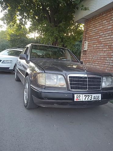 w124 e220: Mercedes-Benz E-Class: 1993 г., 2.2 л, Бензин, Седан — 4