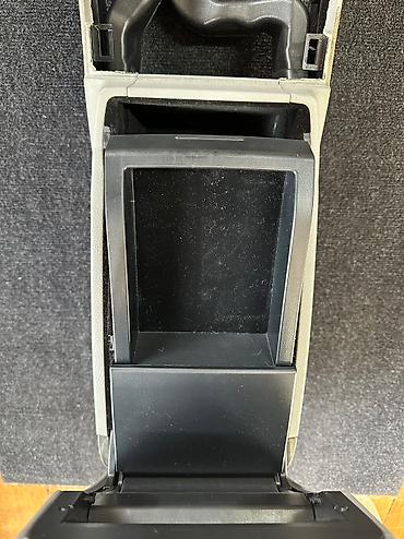 sr group: Подлокотник Тойота кроун 180 Краун crown grs180 SAITAMA PARTS - — 3