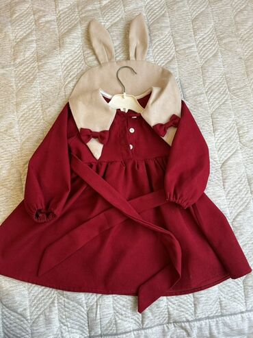 Donlar: Uşaq geyimləri dəsti – 4 ədəd 1) Qırmızı don + qulaqlı yaxalıq - — 1