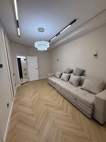 Продажа квартир: 1 комната, 43 м², Асанбай мкр Элитка, 6 этаж, Дизайнерский ремонт — 4