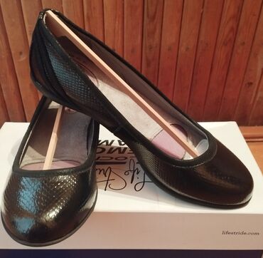 фирменные итальянские туфли: Туфли 36, цвет - Черный