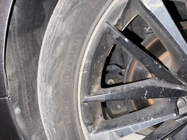 балон для авто: Всесезонная шина 235/45 R19 ОБМЕНЯЮ НА ТОЧНО ТАКУЮ ЖЕ Всесезонку