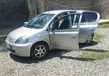 Toyota Vitz: 2001 г., 1.3 л, Автомат, Бензин, Хетчбек lalafo.kg да — 9 Toyota Vitz: 2001 г., 1.3 л, Автомат, Бензин, Хетчбек — 9