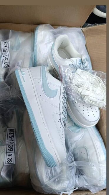 обувь женская большие размеры: Срочно ‼️ продаю женские кроссовки 👟 производство Вьетнам 🇻🇳 качество