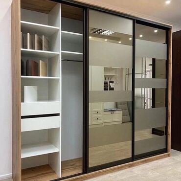 Шкафы-купе: Шкаф купе на заказ выстроенный шкаф купе — 24