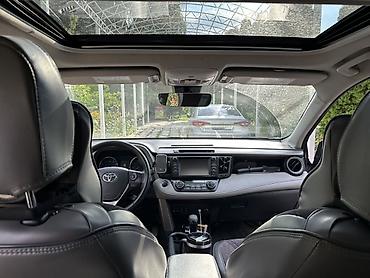 Продажа авто: Toyota RAV4: 2017 г., 2.5 л, Бензин, Кроссовер — 7