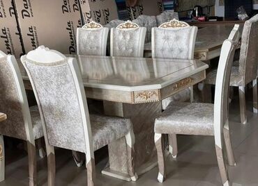 Masa və oturacaq dəstləri: Qonaq otağı üçün, Yeni, Açılan, Dördbucaq masa, 6 stul — 6