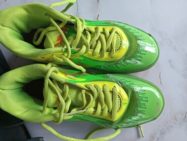 Кроссовки и спортивная обувь: Здравствуйте продается "Коллаб Nickelodeon x puma mb.02 "Smile"