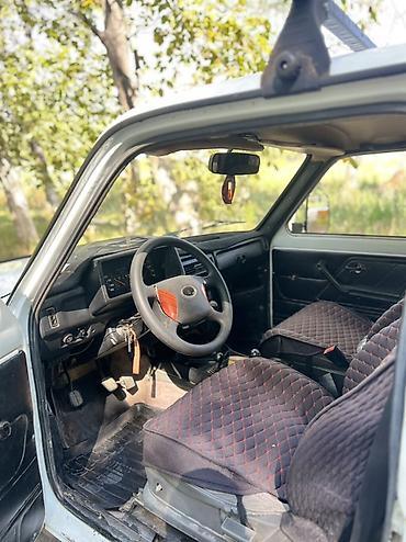 vip razbor: ВАЗ (ЛАДА) 4x4 Нива: 2000 г., Внедорожник — 5