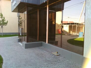 Алюминиевые окна на заказ: • Алюминиевый тамбур. • Входная группа ● Алюминиевые — 4