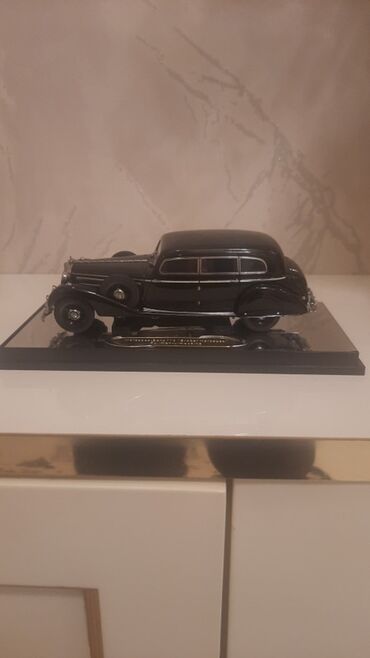 Mercedes, 2017 год, 1:43, Железо