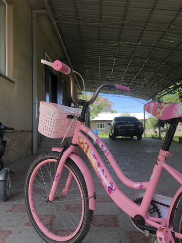 веласипеты: Продаю велосипед детский,Ни разу не катались просто стоял ржавел