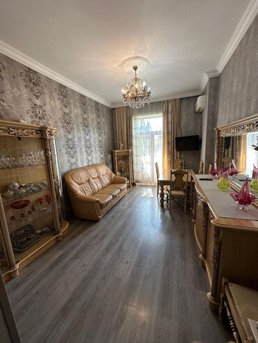 Köhnə tikili: Bakı, Suraxanı, 3 otaqlı, Köhnə tikili, m. Qara Qarayev, 60 kv. m -da lalafo.az — 4 Köhnə tikili: Bakı, Suraxanı, 3 otaqlı, Köhnə tikili, m. Qara Qarayev, 60 kv. m — 4