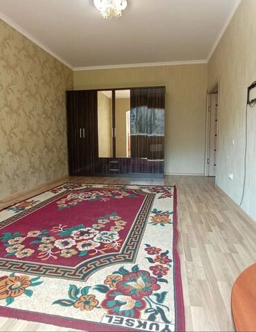 мкр улан продаю квартиру: 1 комната, 45 м², 106 серия улучшенная, 3 этаж, Евроремонт