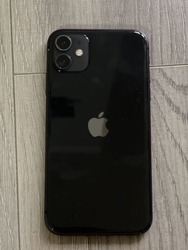 Apple iPhone: IPhone 11, Б/у, 128 ГБ, Черный, Чехол, 76 %