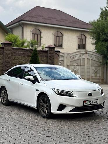 GAC: GAC AION S 2021 год Запас хода 510 130 кВТ Цена 8800$ Свежий — 3