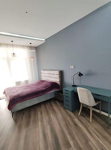 Köhnə tikili: İcarəyə verilir 3 otaqlı yeni tikili 115 m², Gənclik m. Kateqoriya — 1
