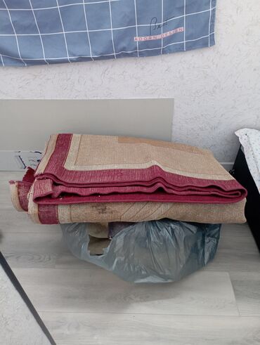 пушистый коврик: Ковёр (палас) узуну 3 м. туурасы 2,5 м. второй ковер в подарок