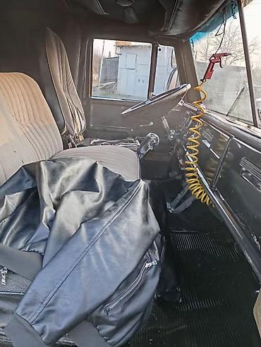 mercedes benz a class: KAMAZ yük maşını – konteyner tipli bortlu kuzov Xüsusiyyətlər: - — 9