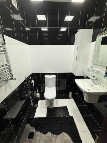 Uzunmüddətli kirayə mənzillər: Xətai Rayonu Babək Prospekti Lalə Mtk 2 otaq. Mərtəbə - 18/17 Otaq — 16