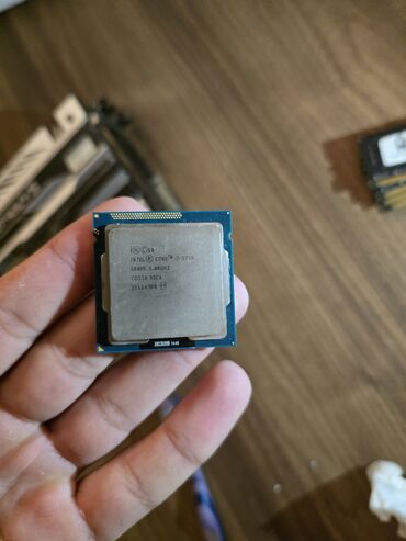 Kompüter ehtiyyat hissələri: Prosessor Intel Core i7 İ7-3770, > 4 GHz, 8 nüvə, İşlənmiş