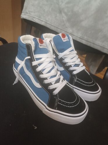 кроссовки для волейбола найк: Кроссовки, 39, Vans, Новый, Самовывоз