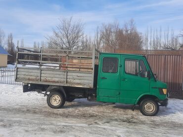 сапок бус: Mercedes-Benz : 1989 г., 0.3 л, Механика, Дизель, Бус