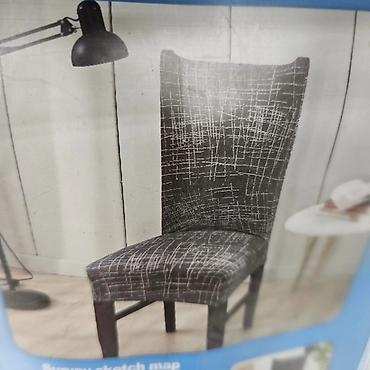 Prekrivači za nameštaj: Navlake za stolice 
650 din komad
Minimalno 4 navlaka za porucivanje — 4