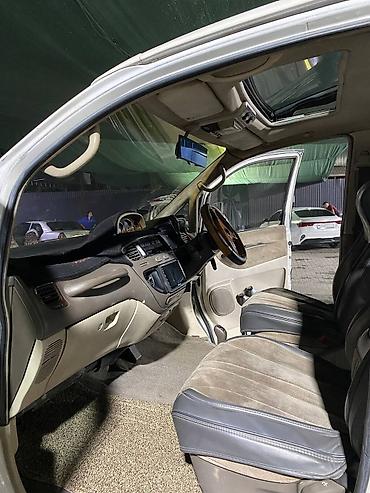 дверцы: Mitsubishi Space Gear: 1994 г., 2.4 л, Автомат, Бензин, Минивэн — 7