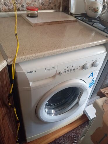 paltaryuyan matoru qiymeti: Paltaryuyan maşın Beko, 5 kq, İşlənmiş, Avtomat, Qurutma var, Kredit yoxdur, Ünvandan götürmə