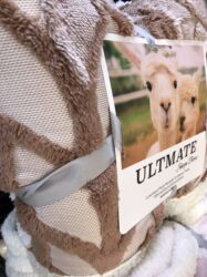 Одеяла и пледы: Плед, Новый, Все сезоны, Двусторонний, Плюшевый — 38