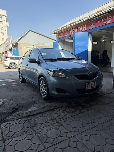 toyota ractis: Toyota Yaris: 2009 г., 1.5 л, Автомат, Бензин, Седан — 1