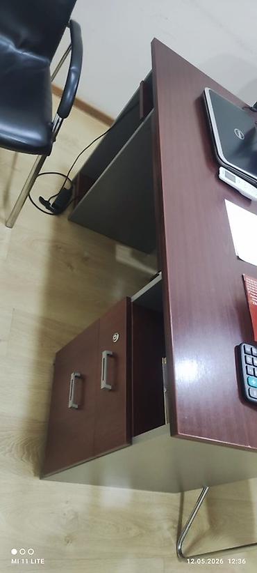 Ofis mebeli: Müdür masası yeni kimidir ofisə alinib — 2
