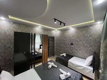 Günlük kirayə evlər: 240 kv. m, 5 otaqlı, Qaz, Kombi, Su -da lalafo.az — 15 Günlük kirayə evlər: 240 kv. m, 5 otaqlı, Qaz, Kombi, Su — 15