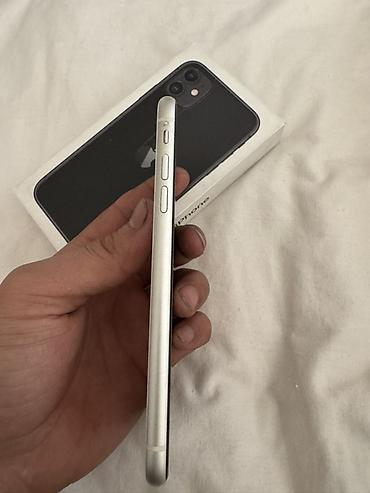 Apple iPhone: IPhone 11, Б/у, 128 ГБ, Белый, Коробка, 76 % — 8