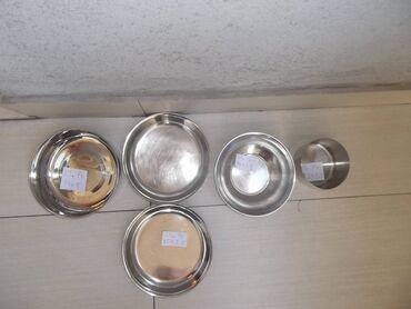 Ostali medicinski proizvodi: Patene inox posudice 
Kao sa slika
Ne odgovaram na SMS — 13