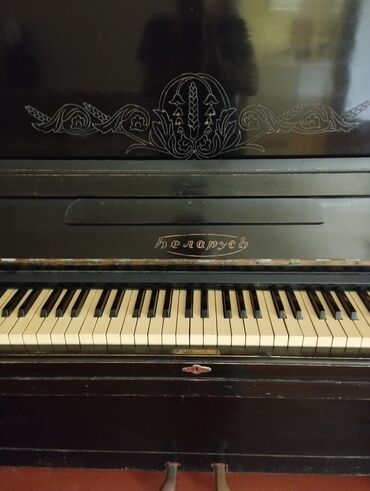 belarus piano: Pианино Беларусь чёрного цвета в нормальном рабочем состоянии.Конечная