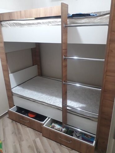 uşaq xalca: Oğlan və qız üçün, Çarpayı