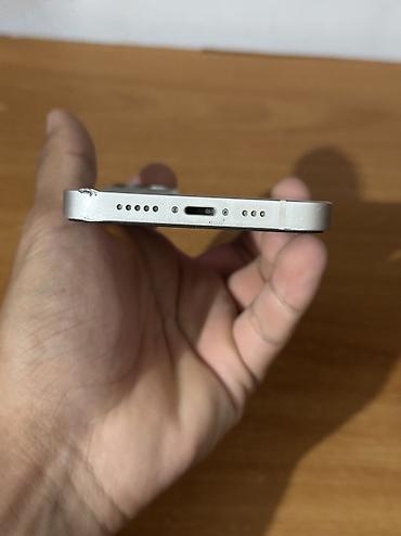 Apple iPhone: IPhone 13, Б/у, 256 ГБ, Белый, Чехол, 76 % — 4