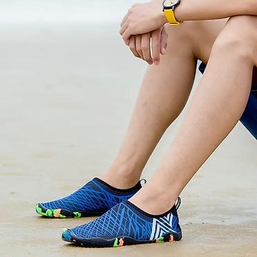 Кроссовки и спортивная обувь: Аквашузы, Акватапки, Акваобувь с плотной подошвой. Верх выполнен из at lalafo.kg — 17 Кроссовки и спортивная обувь: Аквашузы, Акватапки, Акваобувь с плотной подошвой. Верх выполнен из — 17